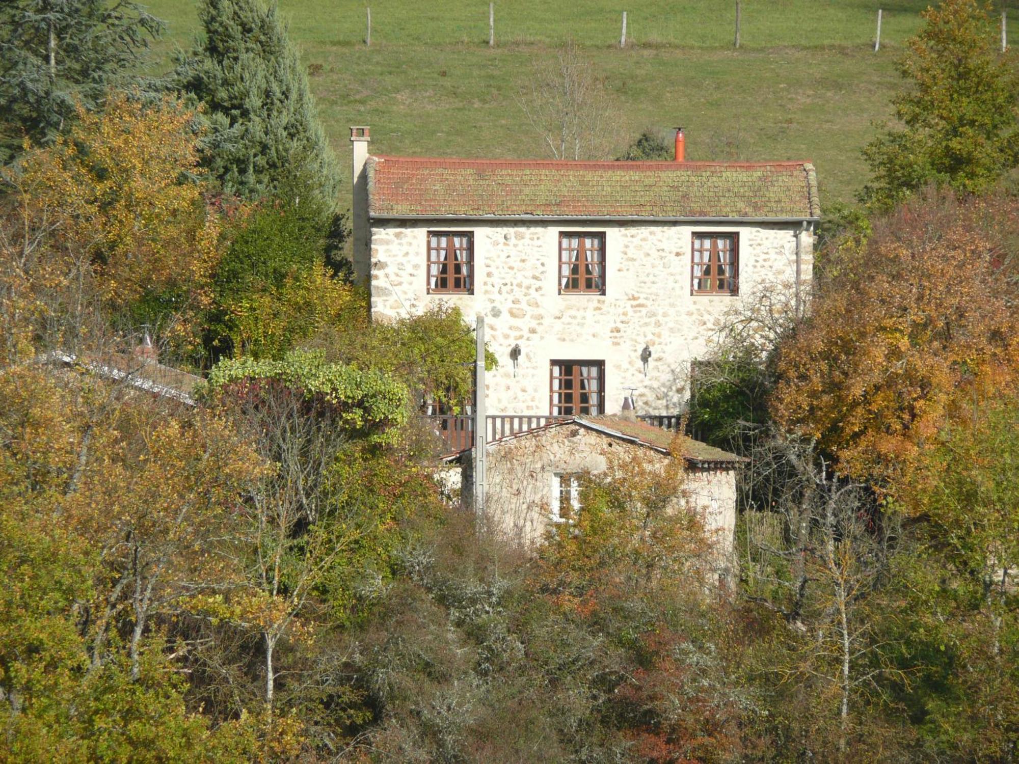 Gite La Grange De L'Effraie Villa Beauzac Exterior foto